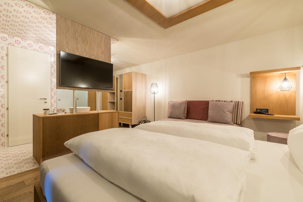 Hotel Tofana Сан-Кассіано Екстер'єр фото