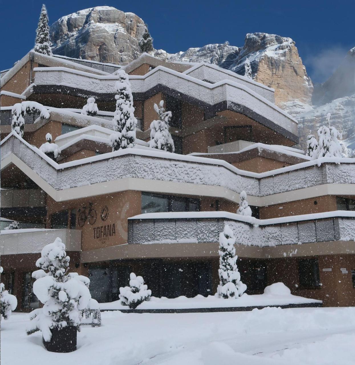 Hotel Tofana Сан-Кассіано Екстер'єр фото